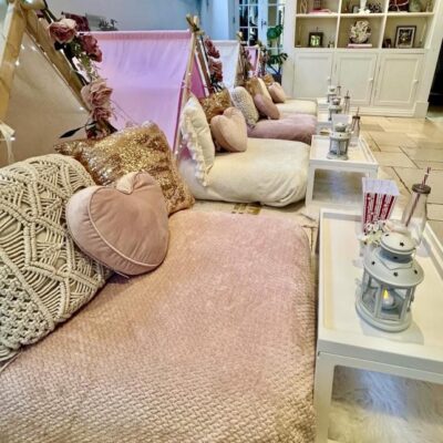 Teepee Hire South London | The Tipi and Treasure Company